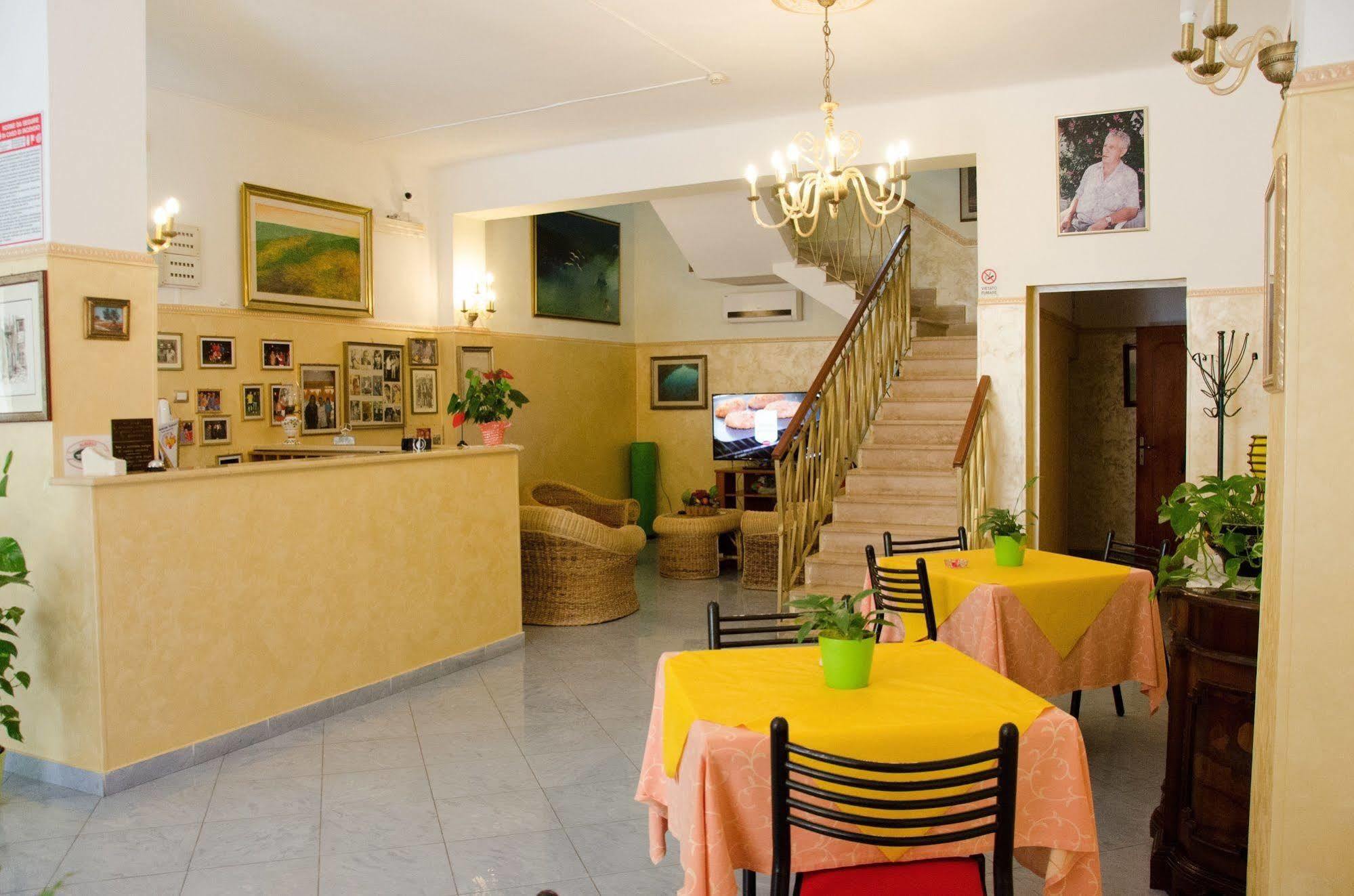 Hotel Da Ettore - Salento Selection Porto Cesareo Esterno foto